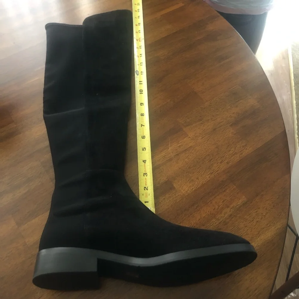 Stuart Weitzman keelan boots